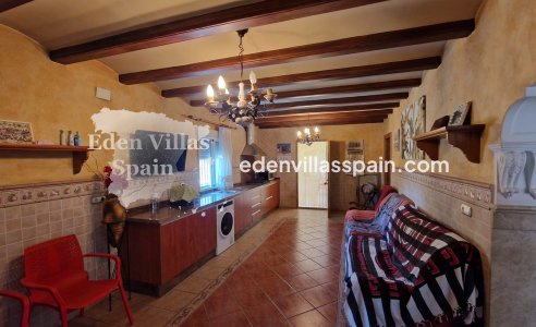 Resale - Country House - Elche