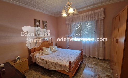 Resale - Country House - Elche