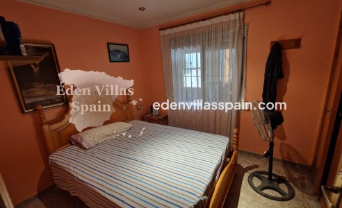 Resale - Country House - Elche
