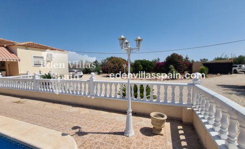 Wederverkoop - Landhuis - Catral