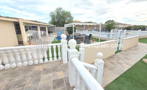 Immobilien Zweiter Hand - Villa an der Küste - La Marina