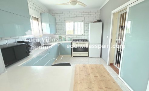 Immobilien Zweiter Hand - Villa an der Küste - La Marina