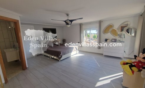 Segunda Mano - Casa de campo - Catral