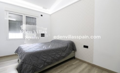 Resale - Country House - Santa Pola