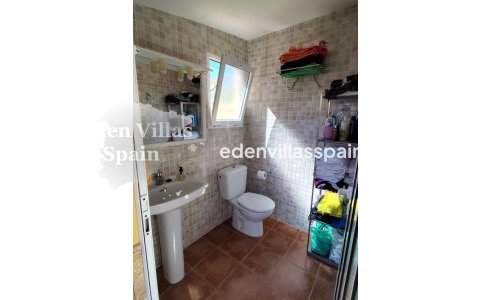 Resale - Urbanisation detached Villa - La Marina