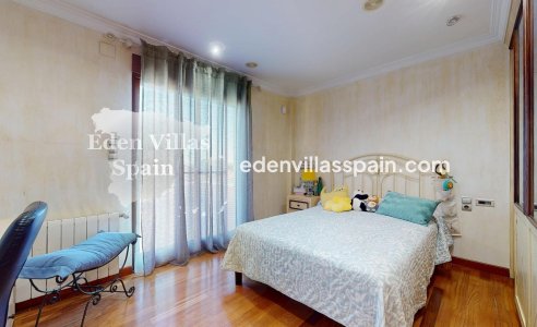 Segunda Mano - Casa de campo - Elche