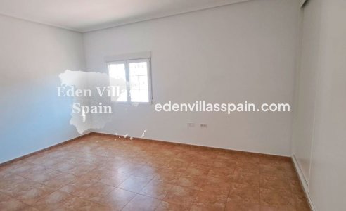 Resale - Country House - Catral