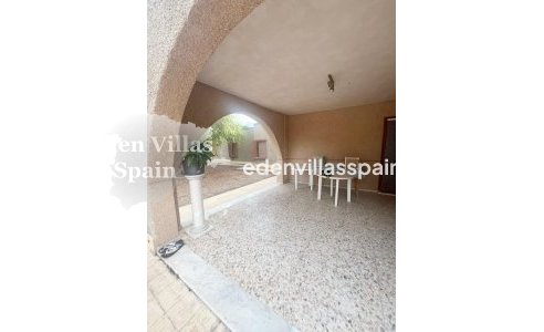 Resale - Country House - Elche