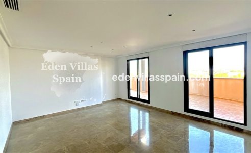Resale - Apartment - Elche