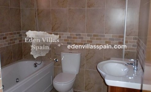 Resale - Apartment - Elche