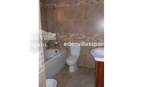 Resale - Apartment - Elche
