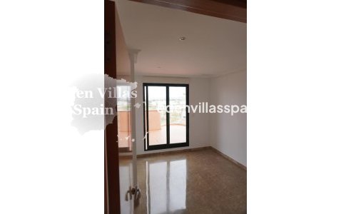 Resale - Apartment - Elche