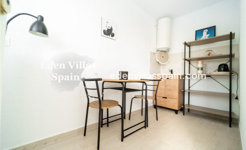 Resale - Urbanisation detached Villa - Torrevieja