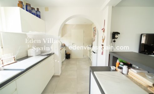 Resale - Urbanisation detached Villa - Torrevieja