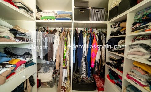 Resale - Urbanisation detached Villa - Torrevieja