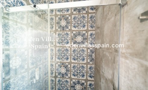 Resale - Urbanisation detached Villa - Torrevieja