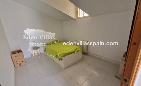 Revente - Maison de campagne - Santa Pola