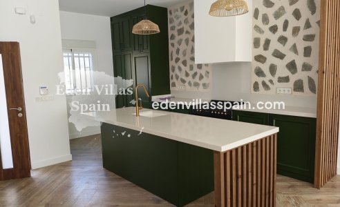 New Construction - Town House - Catral