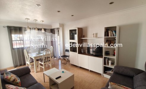 Segunda Mano - Apartamento en la costa - Santa Pola